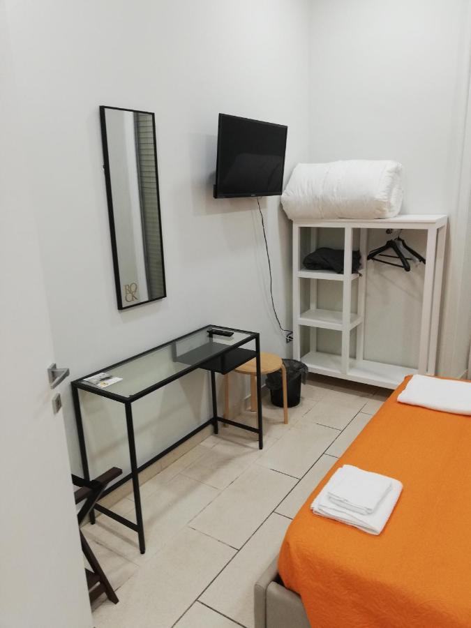 Binario 3 Bed & Breakfast Eboli Bagian luar foto